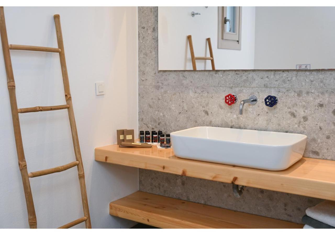 Apartament Pasithea Deluxe Trypiti Zewnętrze zdjęcie